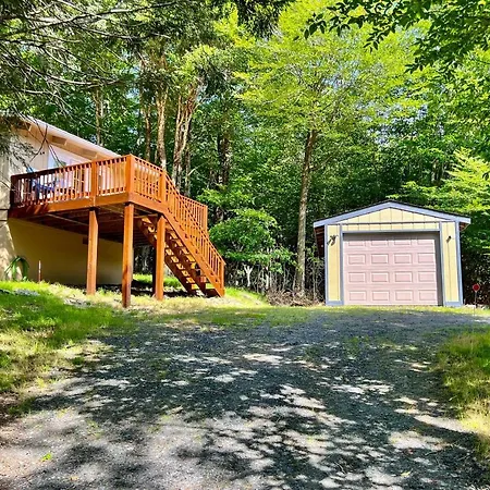 Hilltop Sanctuary About 1 Mi To Beech Mountain Slopes!